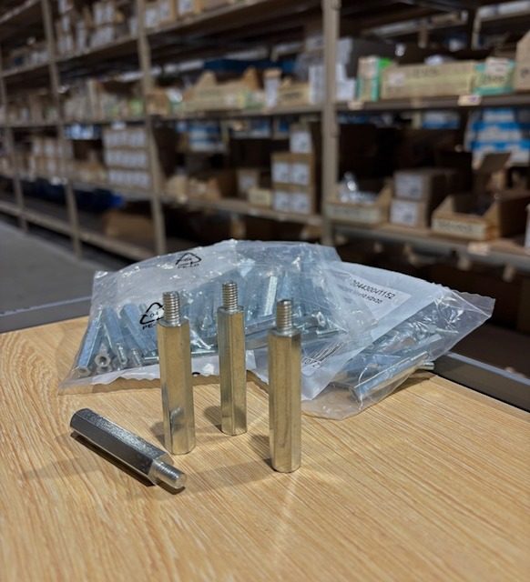 entretoises-hexagonales